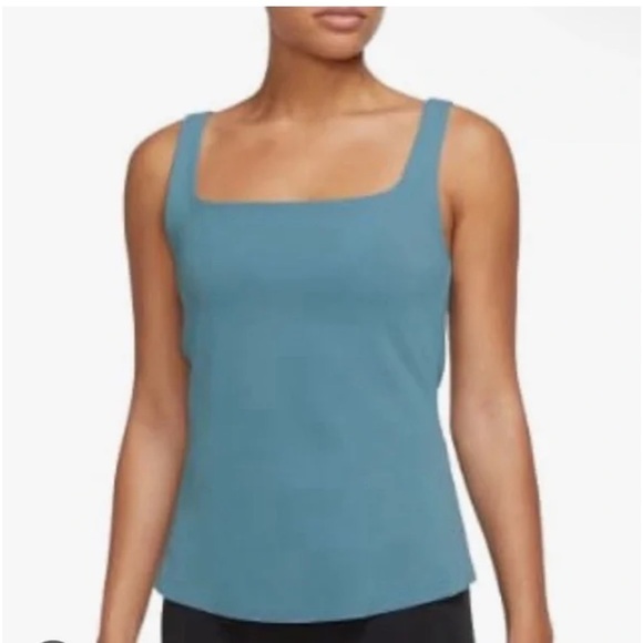 NIKE DRI-FIT TANK SHELF BRA - NWOT - Picture 1 of 16